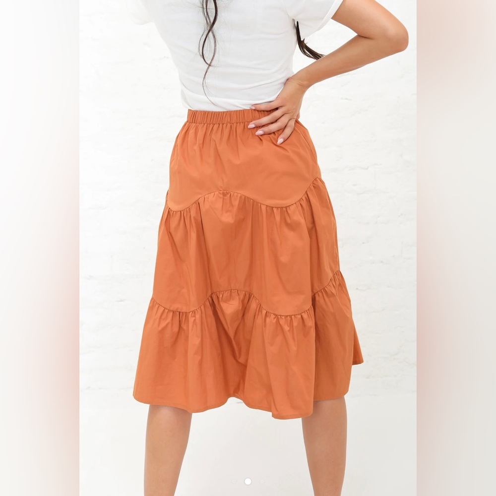 Mikarose Circle Tiered Button Skirt In Cognac Small - Picture 2 of 9
